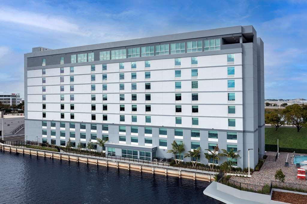 Tru By Hilton Miami Airport South Blue Lagoon Майами-Спрингс Экстерьер фото
